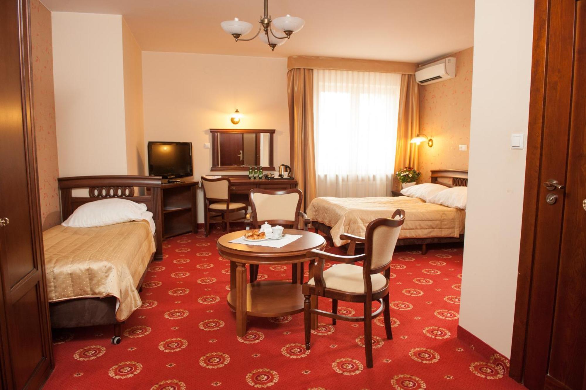 Arkadia Royal 3*